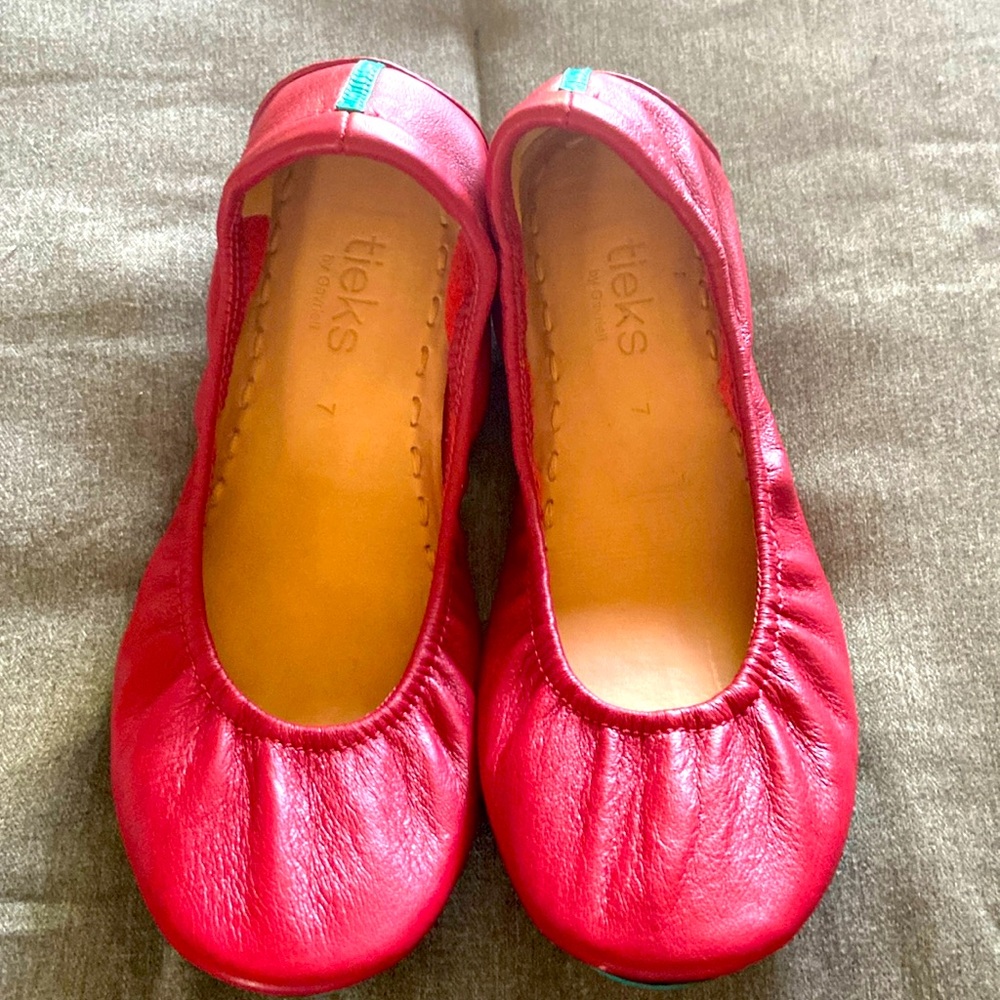 Tieks ballet flats size 7 color Red